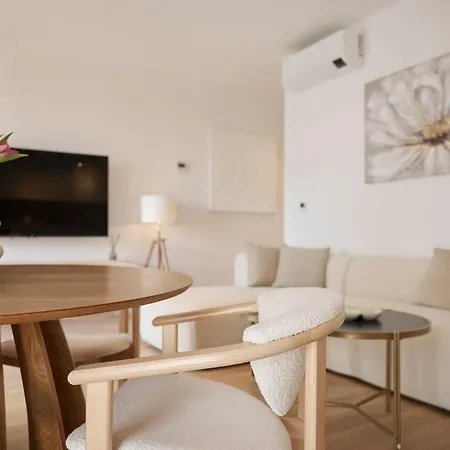 Nika Apartamento